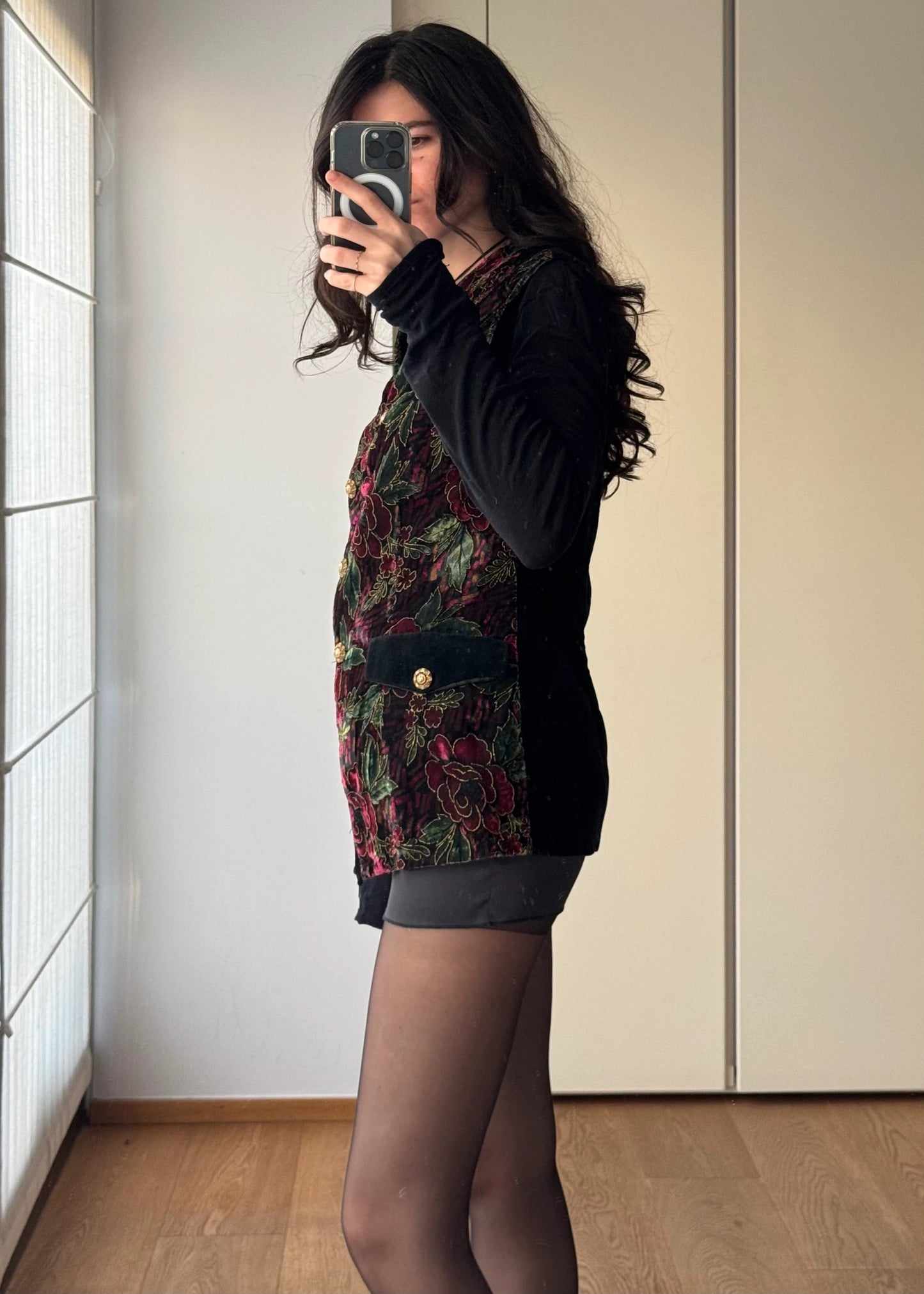 Gilet Vintage bordeaux e nero in Velluto Floreale